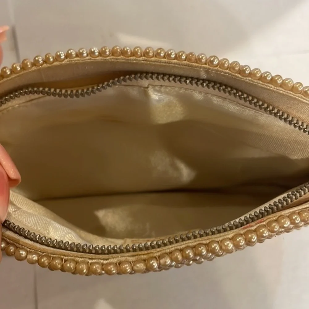 Vintage Gala Made In Spain‎ Beaded Cream Silver Clutch in Vintage Box